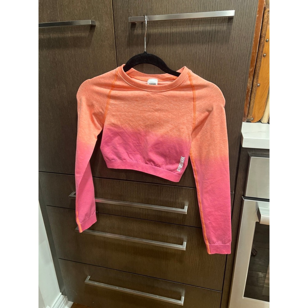 Gymshark Adapt Ombre Seamless‎ Long Sleeve Crop Top pink small